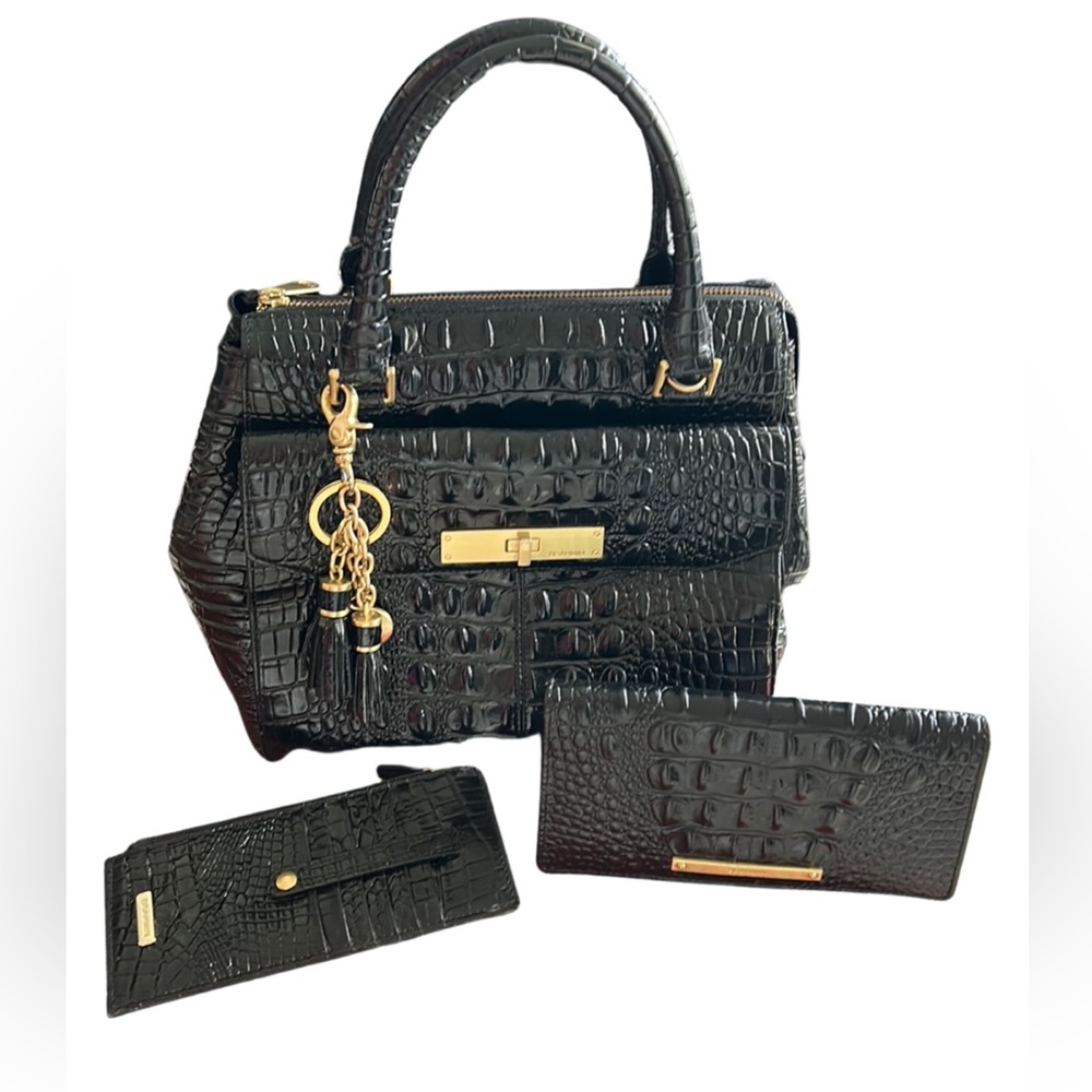Brahmin Malia Black Melbourne Satchel with extras!!
